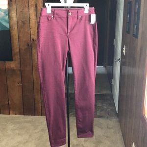 Maroon skinny leg pants